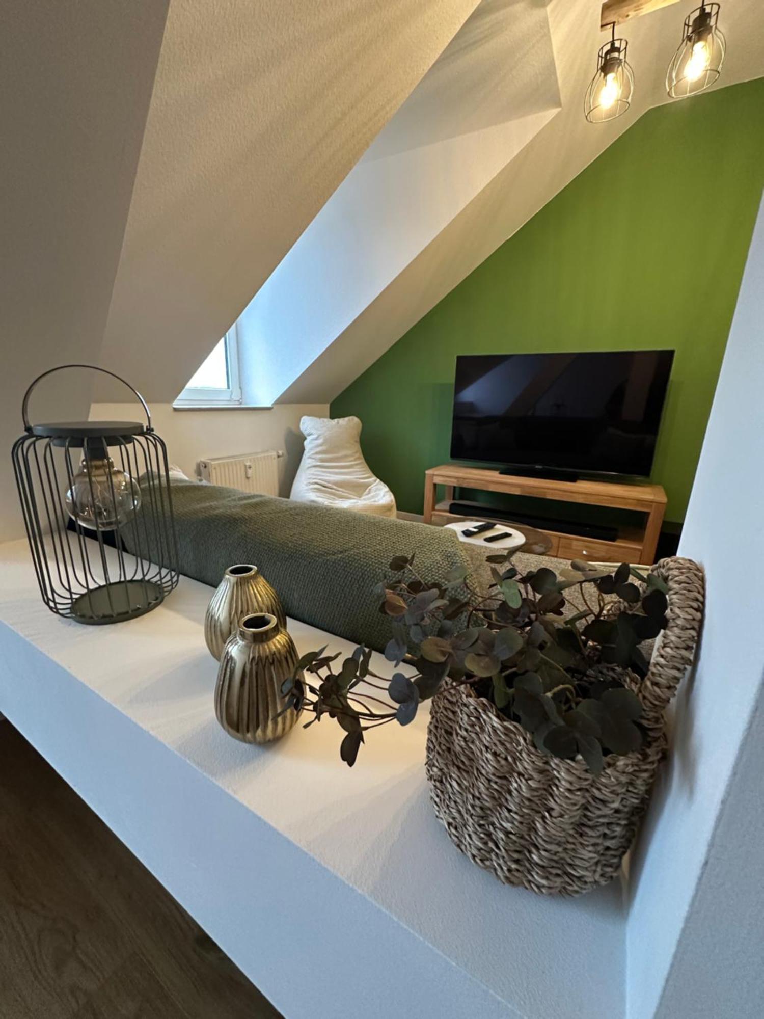 Gruene Oase Am Kuechwald * Chemnitz